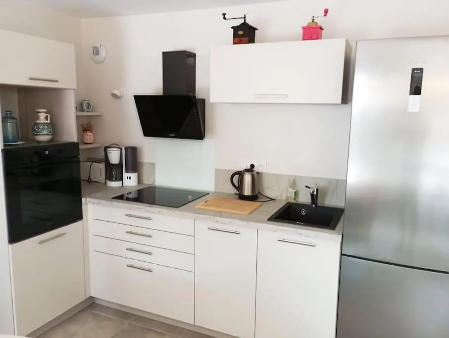 Apartment Appartement Les Flots D Arthlotte Cabellou Plage Concarneau France